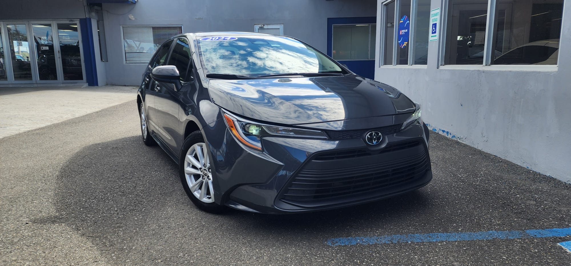 2024 Toyota Corolla LE